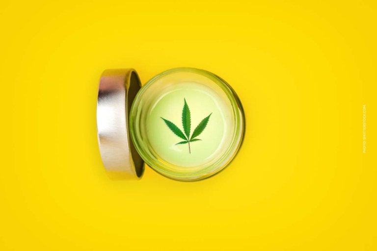 CBD Kosmetik: Wirkung auf Haut, Akne & Falten