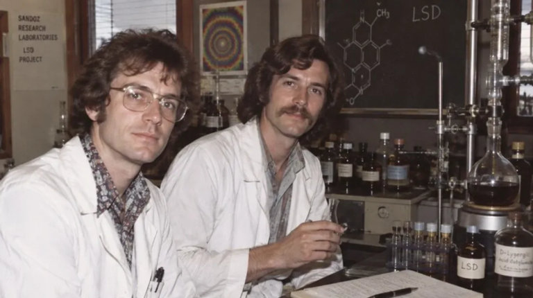 Millionen Dosen Orange Sunshine: Die Chemiker Nick Sand und Tim Scully